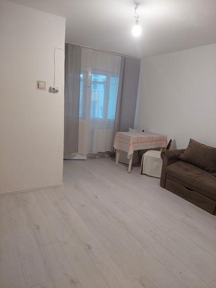 Inchiriez garsoniera zona Marasti, - 3