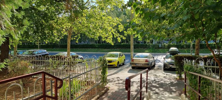 Policlinica Titan- metrou - 11