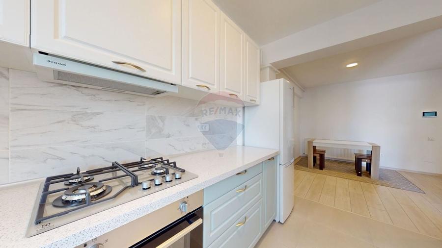 Apartament cu 3 camere | Etaj intermediar | Bloc nou |  Parcare - 8