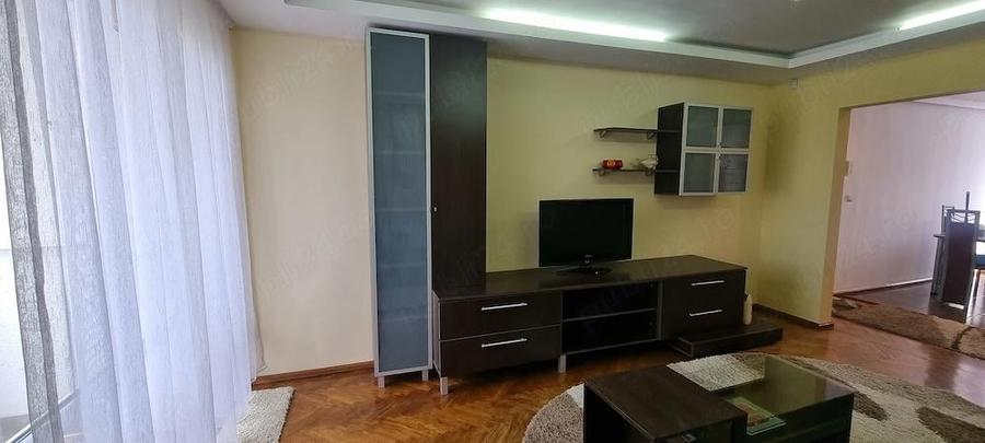 Inchiriez apartament cu 3 camere in Tudor, modificat si amenajat complet mobilat. - 9