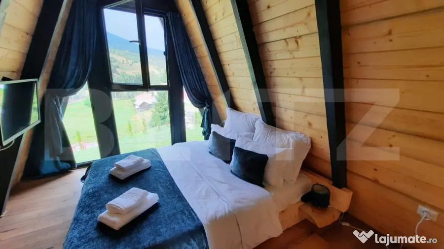 Casă cu 4 camere cu Teren 3450 Mp în Central
