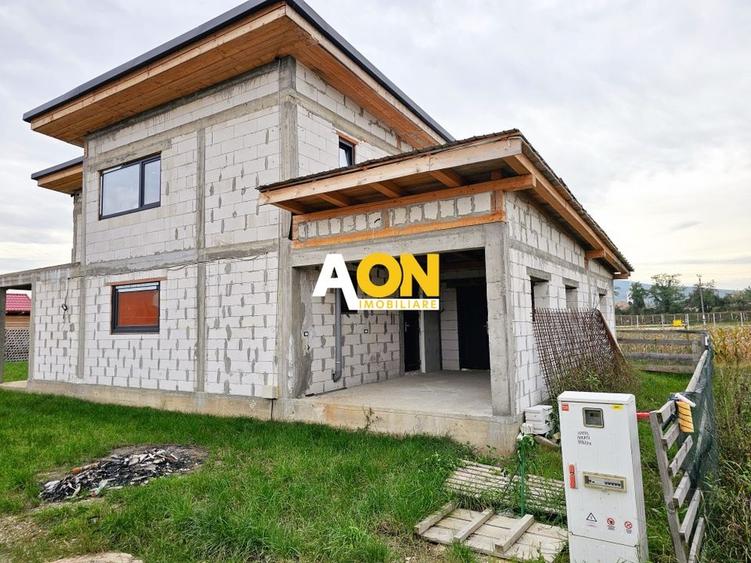 Casă Modernă P+1, Garaj, Teren 600 mp, Ighiu (10 km de Alba Iulia) - 1