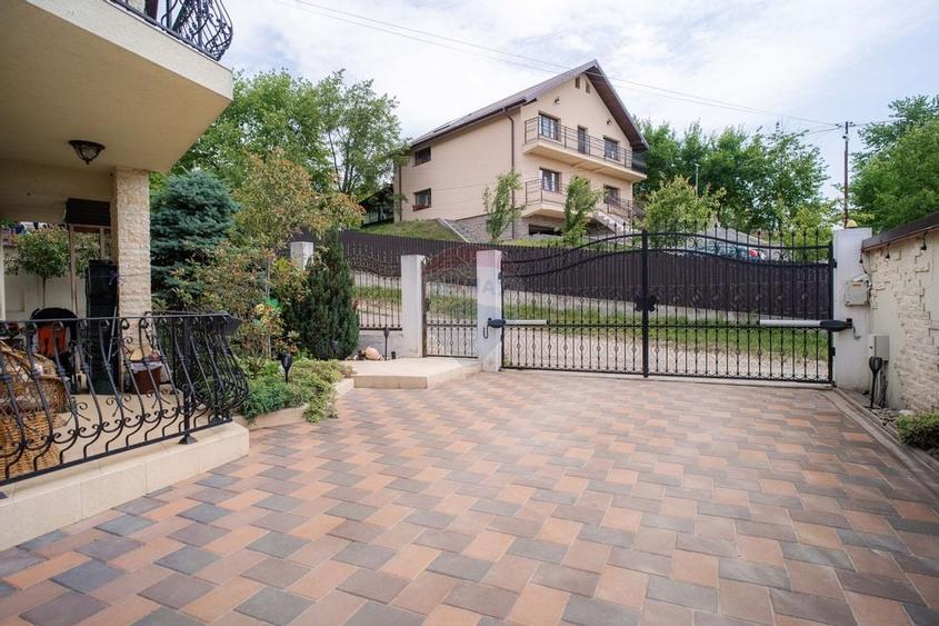 0% Comision - VILA de LUX de vânzare – Cu iaz natural - 34