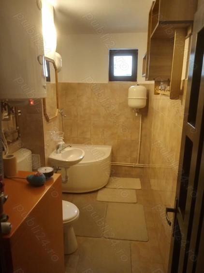 Vand apartament 2 camere decomandat - 3