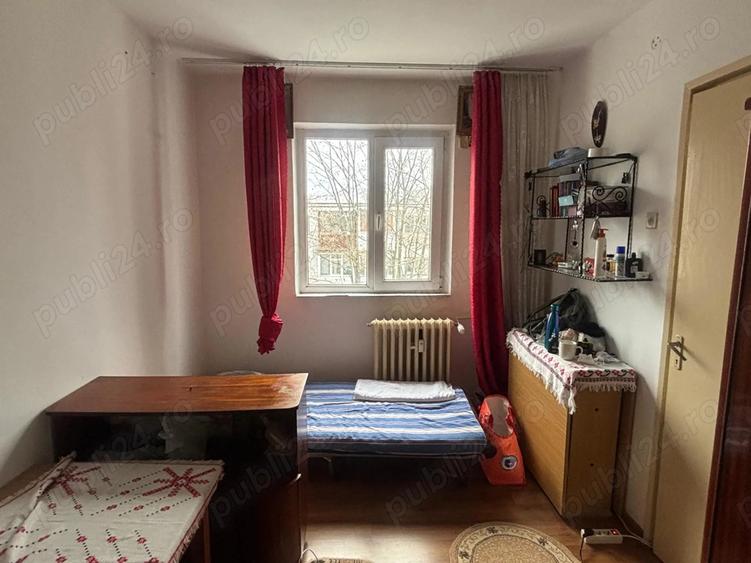 Vand apartament 2 camere - 1