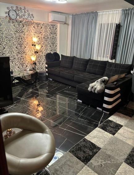 Vand /schimb cu casa apartament 3 camere zona central - 4