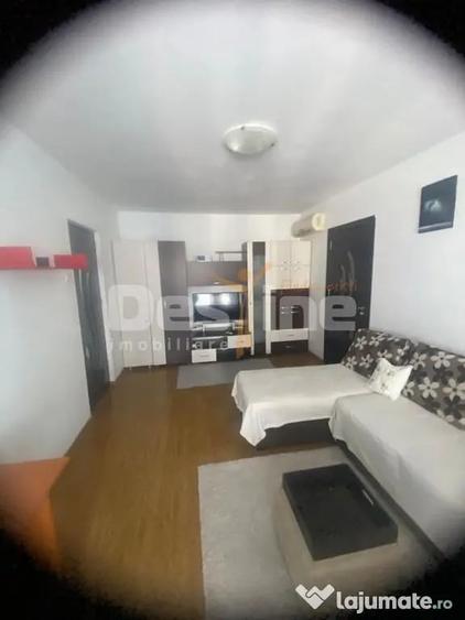 Apartament cu 2 camere semidecomandat în Gorjului