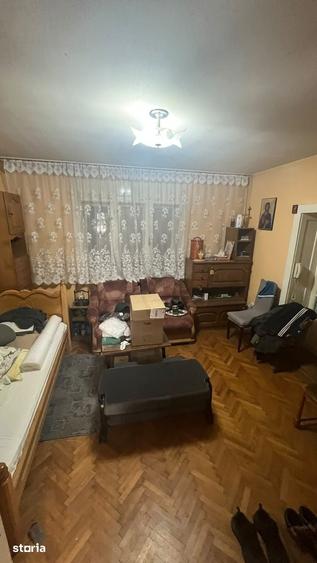 Casă cu 3 camere cu Teren 11000 Mp în Burdea