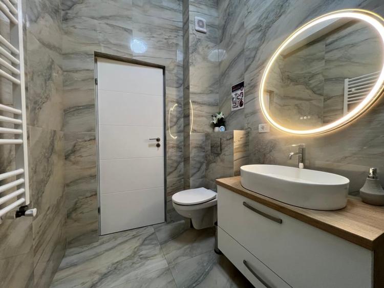Apartament cu 2 camere decomandat, mobilat în Mamaia-Sat
