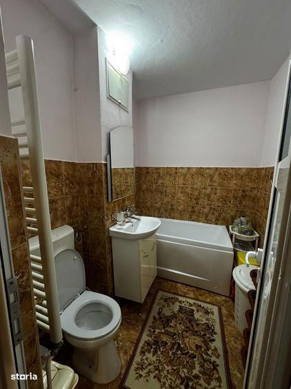 Apartament cu 3 camere, mobilat în Gară