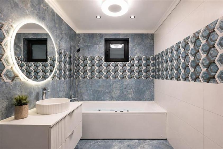 Apartament cu 3 camere decomandat în Titan