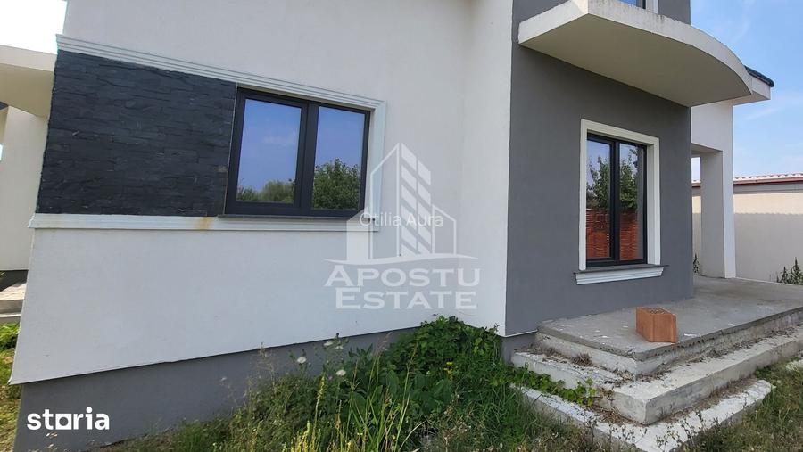 Casa individuala cu 5 camere,3 bai si garaj,Becicherecul Mic