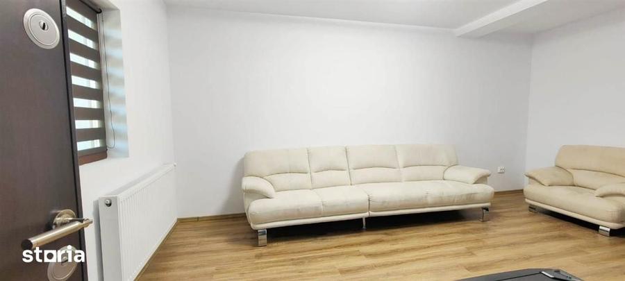 Apartament cu 3 camere în Ciurea