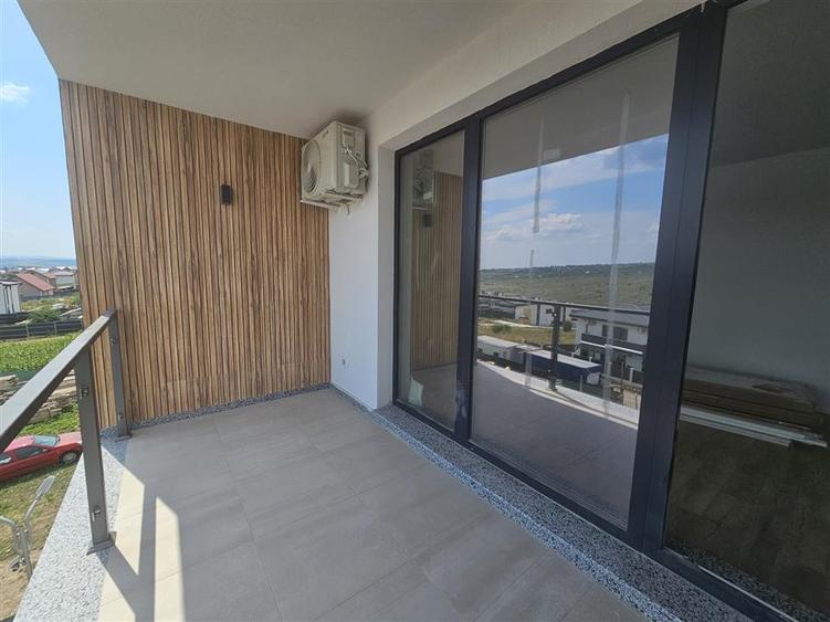 Apartament cu 3 camere decomandat în Păcurari