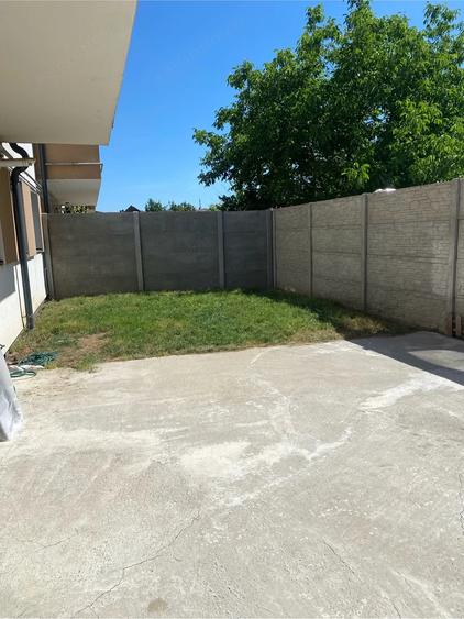 Apartament cu 2 camere decomandat în Giarmata