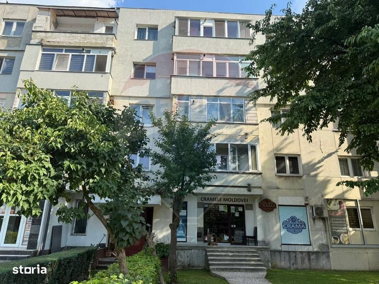 Apartament cu 3 camere în Central