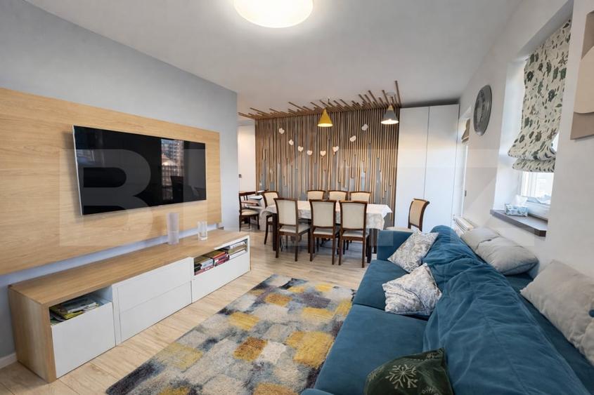 Penthouse cu 4 camere semidecomandat, mobilat în Andrei Mureșanu