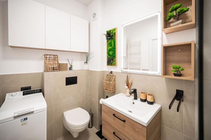 Apartament cu 2 camere decomandat în Mamaia-Sat