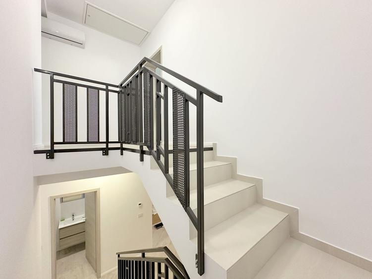 Duplex cu 4 camere cu Canalizare în Dumbrăvița
