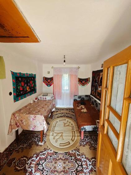 Casă cu 3 camere cu Teren 1264 Mp în Potcoava