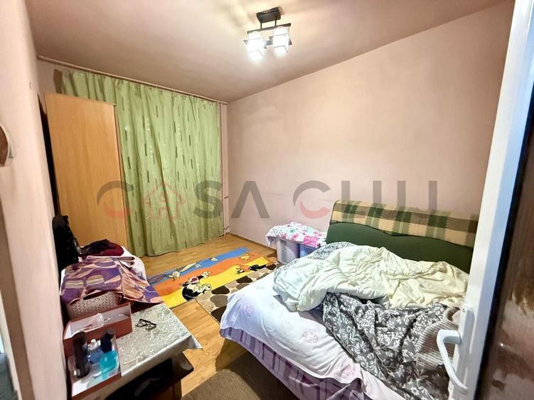 Apartament cu 4 camere semidecomandat, mobilat în Mănăștur