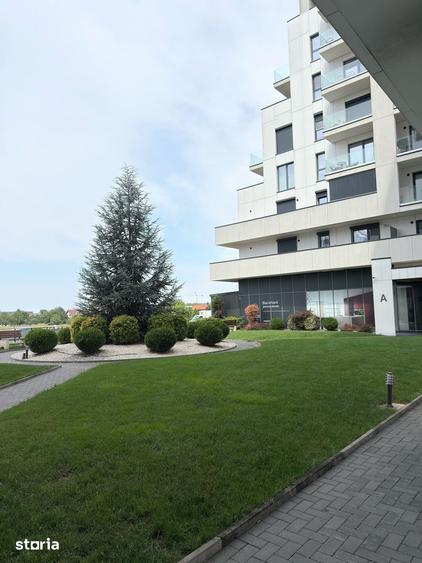 Apartament cu 2 camere decomandat în Torontalului