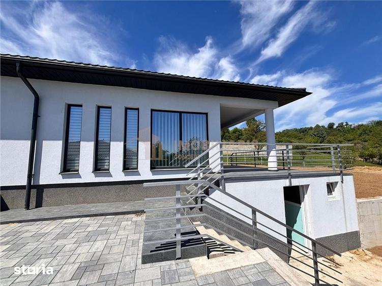 Casă cu 4 camere cu Teren 700 Mp în Valea Borcutului