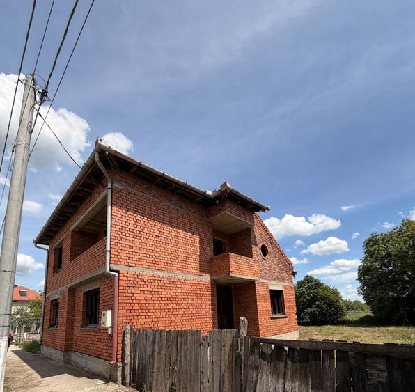Casă cu 4 camere în Bethausen