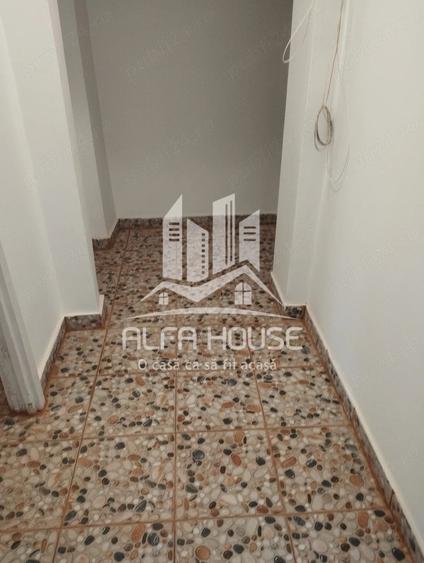 Apartament cu 2 camere nedecomandat în Govândari