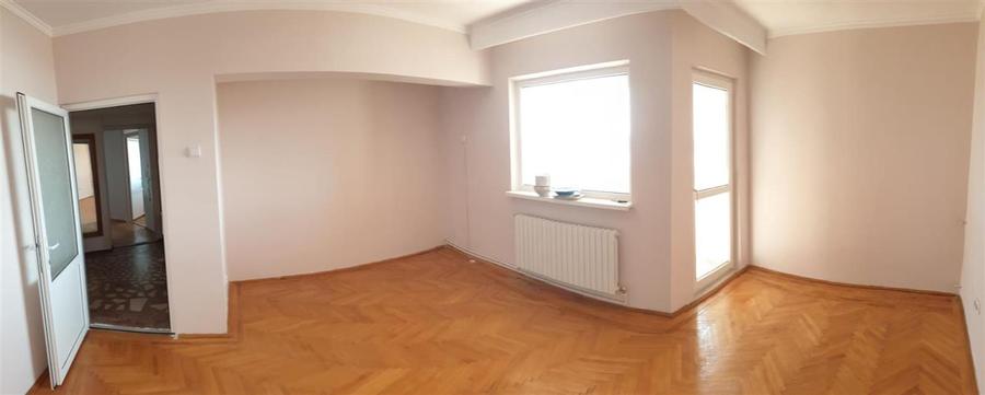 Calarasilor-ANAF - vedere la Dunare 3 camere 100mp - 1