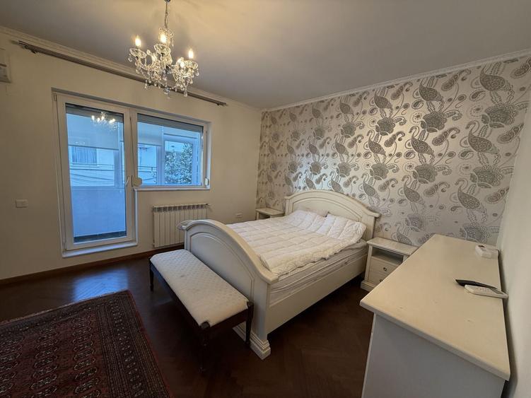 Casa Herastrau - 8