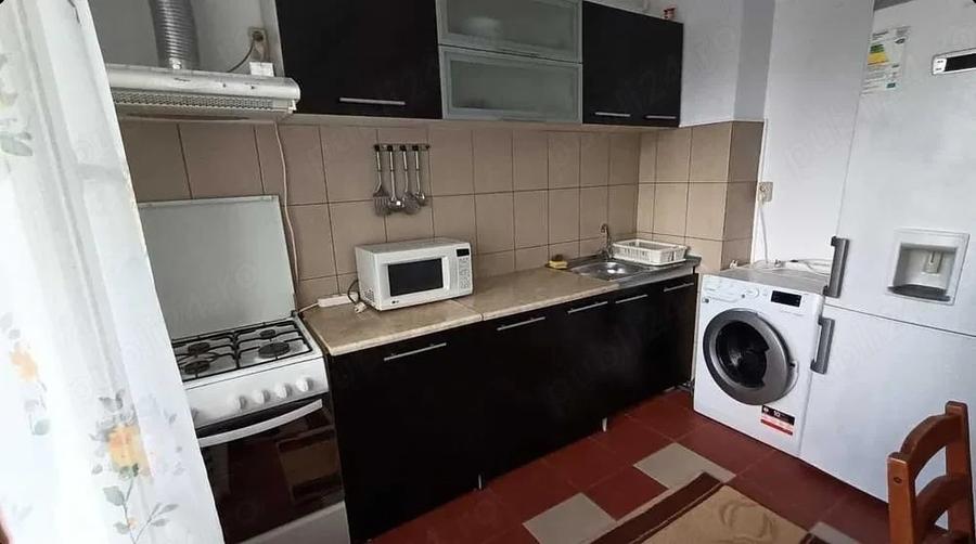 garsoniera ozana-metrou 4 minute 1 decembrie-parcare proprie - 8