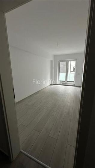 Apartament cu 4 camere decomandat în Tractorul Apartament cu 4 camere decomandat în Tractorul