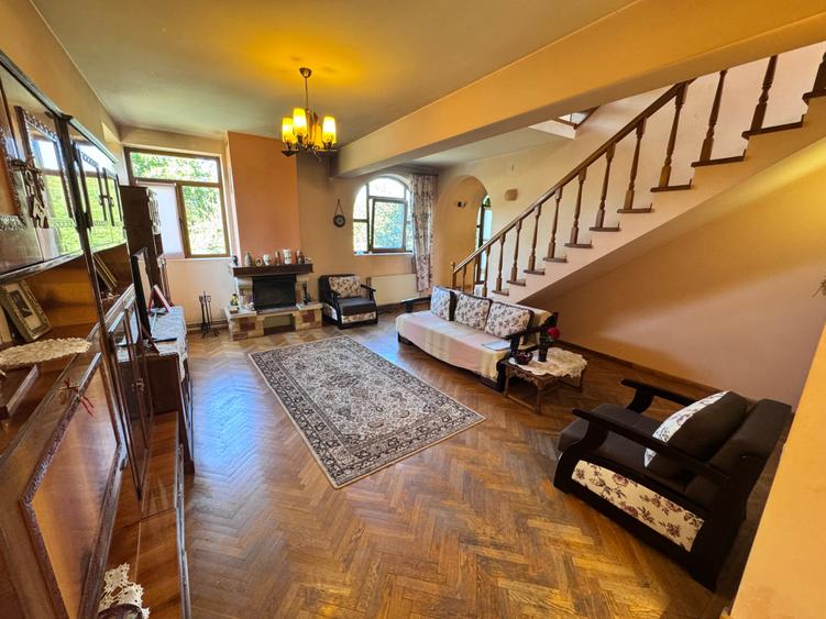 Casa individuala P+1+M amplasata pe un teren de 1612 mp. - 38