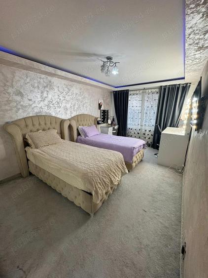 Vand apartament 3 camere Rahova - 1