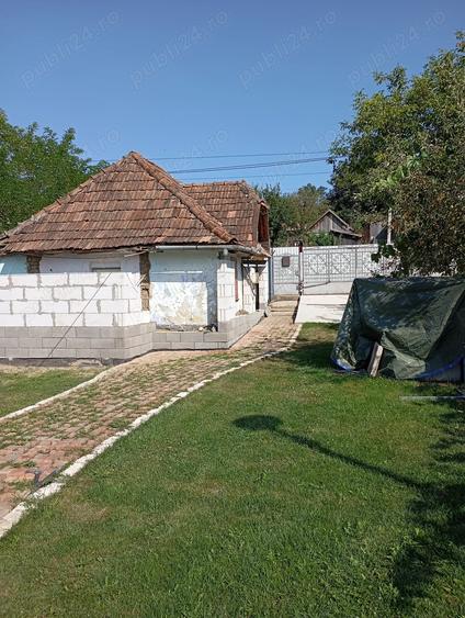 Casa de vinzare urgent la ?ara - 1