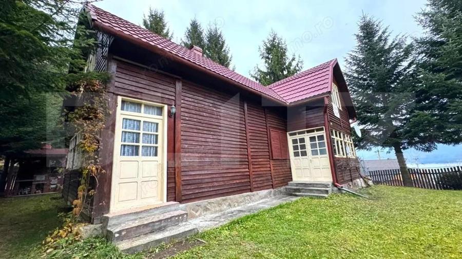 VAND CASA DE VACANTA LA COLIBITA, CU VEDERE SPRE LAC - 2
