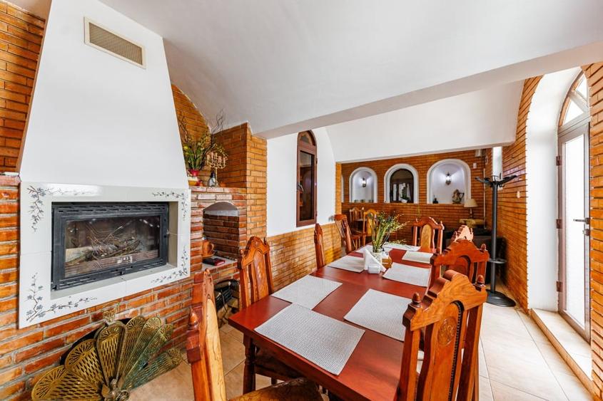 Complex pensiune, sala evenimente, restaurant, terase, gradini - langa Timisoara - 22