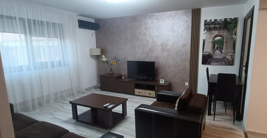 Închiriez apartament 2 camere Medicina - Spitalul 1 - 9