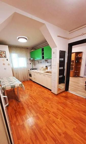 Apartament 4 camere vanzare zona Rahova Calea Ferentari nr.12 Apartament 4 camere vanzare zona Rahova Calea Ferentari nr.12
