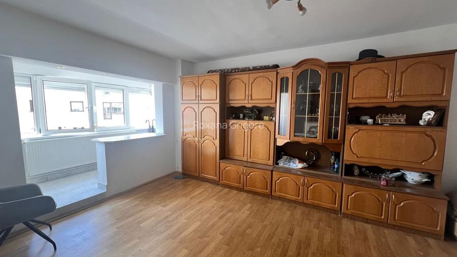 Apartament 2 camere decomandat - Centru Civic, Str. Toamnei Apartament 2 camere decomandat - Centru Civic, Str. Toamnei
