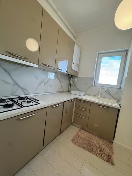 Superb! чудовий!    4 camere vedere la mare, mobilat si utilat, confort lux - 16