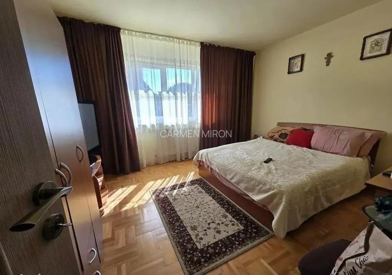 Apartament modern 3 camere decomandat zona Big Apartament modern 3 camere decomandat zona Big