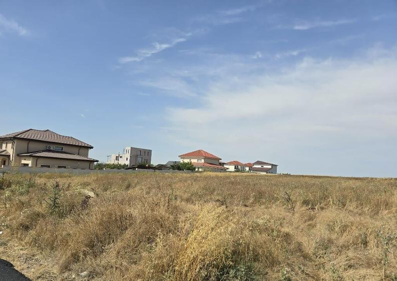 Vand teren in Lazu la strada Baritiu - 1