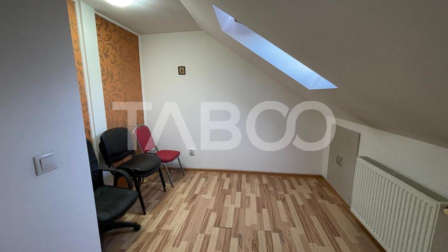 Mansarda luminoasa in Terezian ideala pentru locuit sau investitie - 6