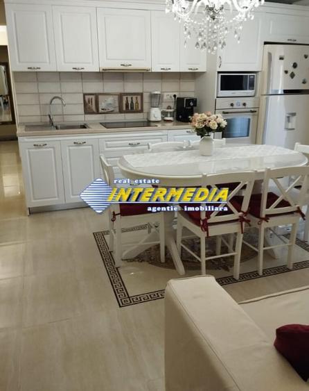Apartament 2 dormitoare + living  Alba Iulia zona Mall - 2