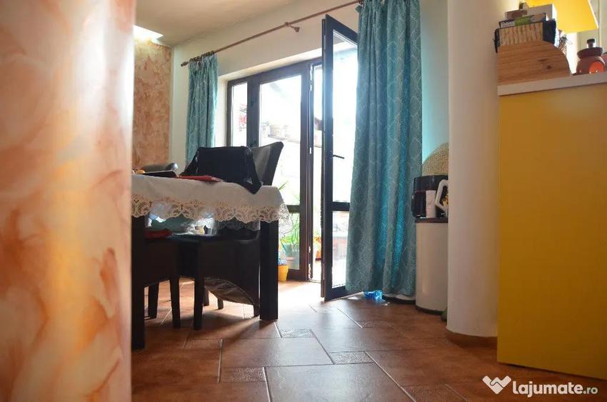 Busteni-Apartament cu trei camere - 1