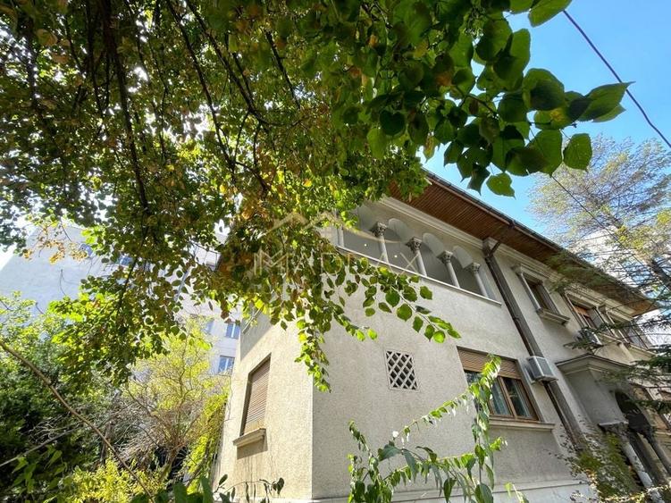 4 rooms ***203 SQM useful*** / 38 SQM terrace + garage / Primaverii - 6