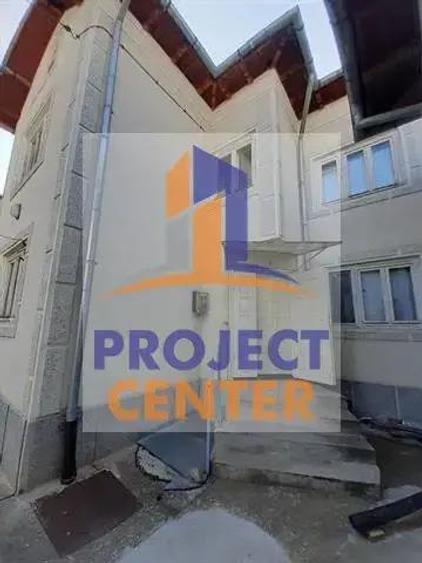 Casa P+1 situata central - 8