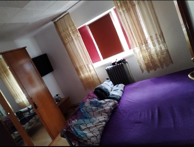 Vând apartament 2 camere  - 5